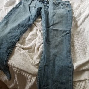 12 Jeans